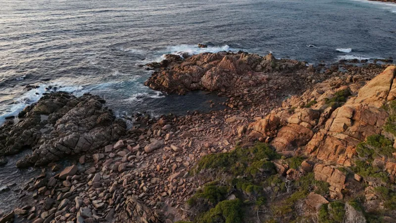 The Ground Beneath the Price: Why Australia's Elite Buyers Are Looking to Geology Before Architecture
